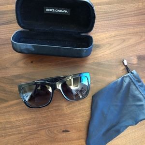 D&G Dolce Gabbana Black polarizedsquare sunglasses
